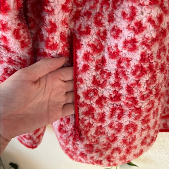 Red + Pink Leopard Pull Over - Picture 2 of 4